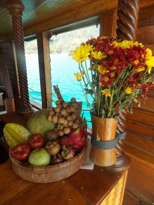 맛있는 과일을 제공합니다