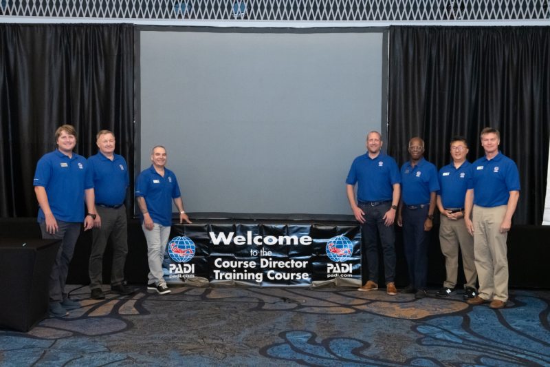 패디 본사 직원들